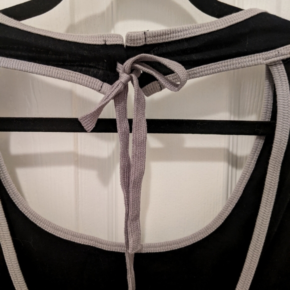 Splendid Black with grey trim halter tank top - XL - Picture 11 of 11